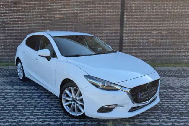 Mazda 3 (2018) thumbnail 2