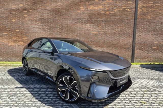 Mazda CX-6e (2026) thumbnail 2