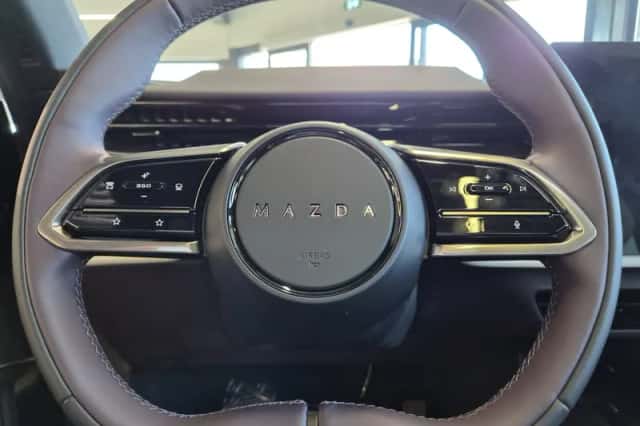 Mazda CX-6e (2026) thumbnail 6