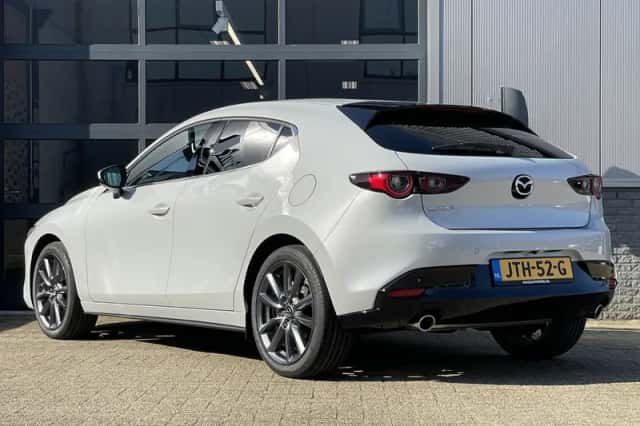 Mazda 3 (2026) thumbnail 3