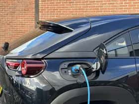 Mazda MX-30 (2024) thumbnail 26