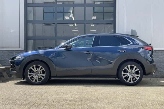 Mazda CX-30 (2020) thumbnail 2
