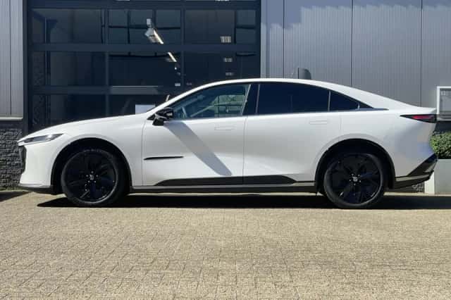Mazda 6e (2026) thumbnail 2