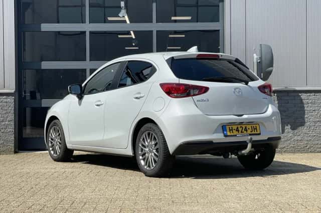 Mazda 2 (2020) thumbnail 3