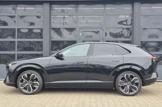 Mazda CX-6e (0) thumbnail 5