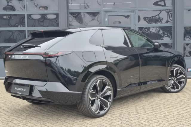 Mazda CX-6e (2026) thumbnail 4