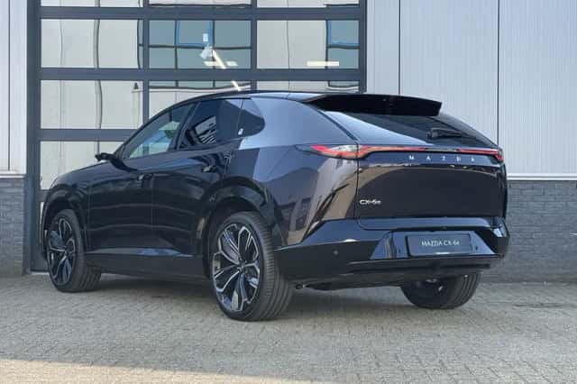 Mazda CX-6e (2026) thumbnail 3