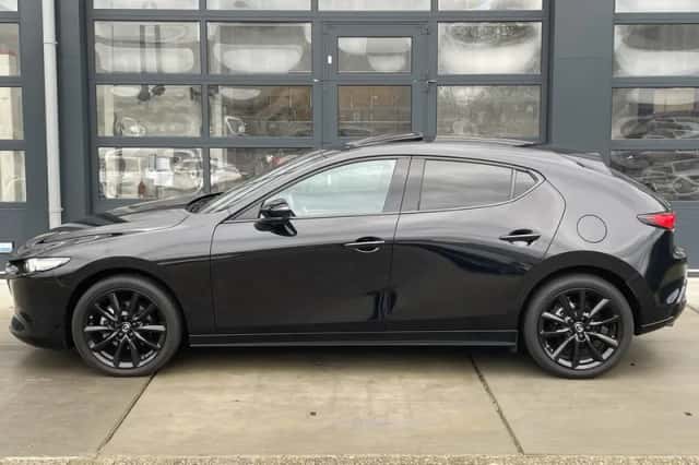 Mazda 3 (2024) thumbnail 4