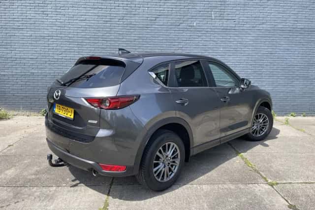 Mazda CX-5 (2018) thumbnail 2