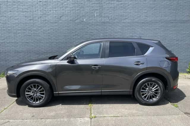 Mazda CX-5 (2018) thumbnail 3