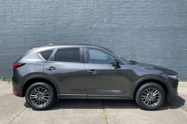 Mazda CX-5 (2018) thumbnail 4