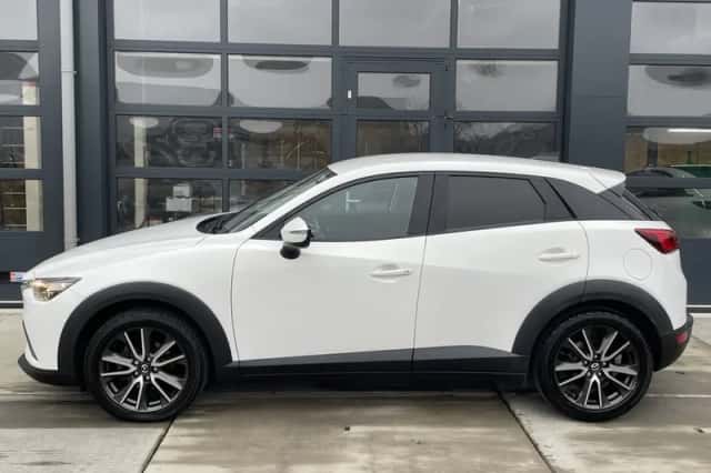 Mazda CX-3 (2016) thumbnail 3