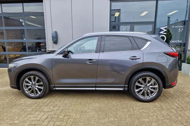Mazda CX-5 (2019) thumbnail 3