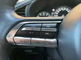 Mazda 3 (2022) thumbnail 16