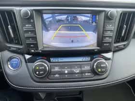 Toyota RAV4 (2017) thumbnail 17