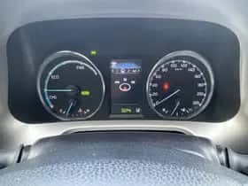 Toyota RAV4 (2017) thumbnail 29