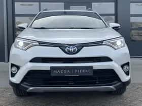 Toyota RAV4 (2017) thumbnail 8