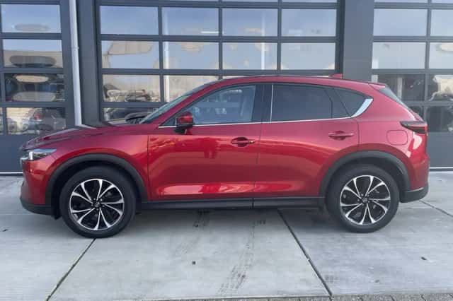 Mazda CX-5 (2022) thumbnail 4