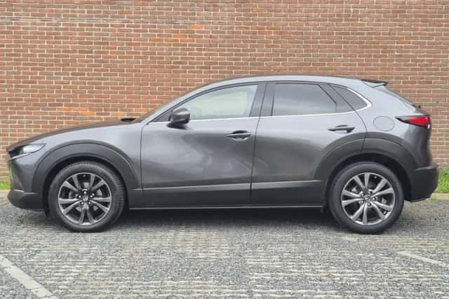 Mazda CX-30 (2023) thumbnail 2