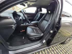 Mazda CX-30 (2023) thumbnail 12