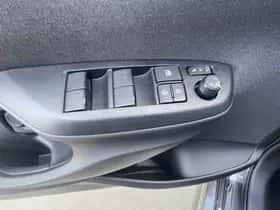 Mazda 2 (2025) thumbnail 21