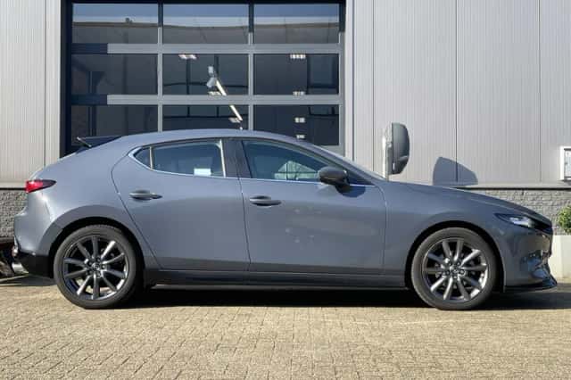 Mazda 3 (2025) thumbnail 5
