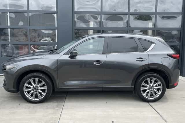Mazda CX-5 (2019) thumbnail 3
