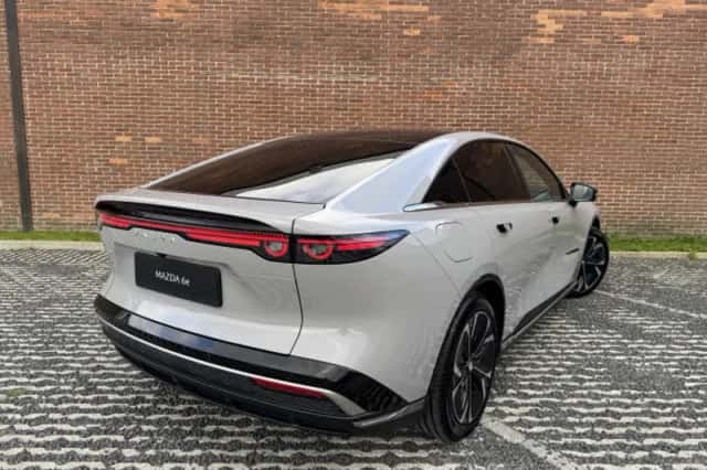 Mazda 6e (2026) thumbnail 4