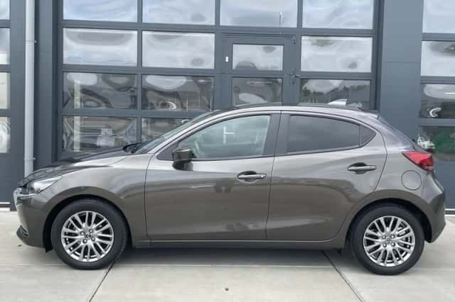 Mazda 2 (2021) thumbnail 3