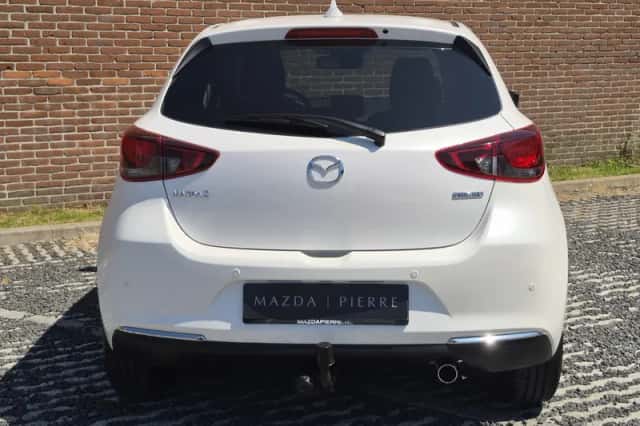 Mazda 2 (2020) thumbnail 3