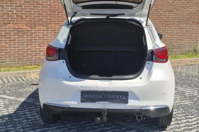Mazda 2 (2020) thumbnail 4