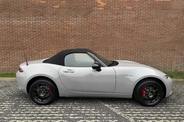 Mazda MX-5 (2026) thumbnail 4