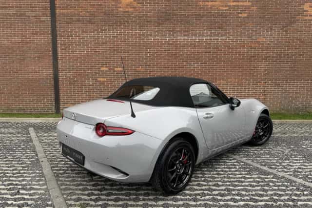 Mazda MX-5 (2026) thumbnail 6