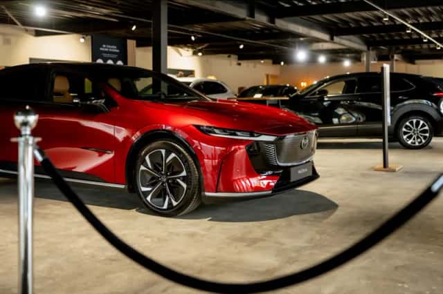 Mazda CX-60 (2023) thumbnail 6
