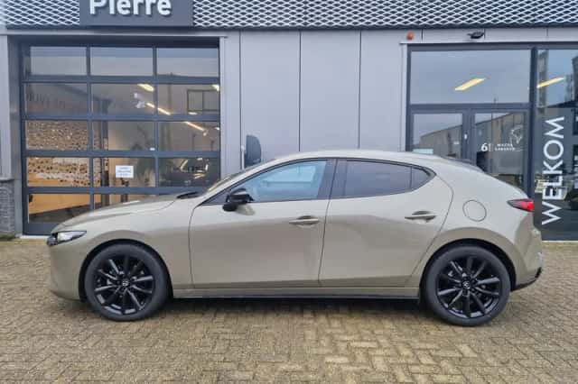 Mazda 3 (2026) thumbnail 5