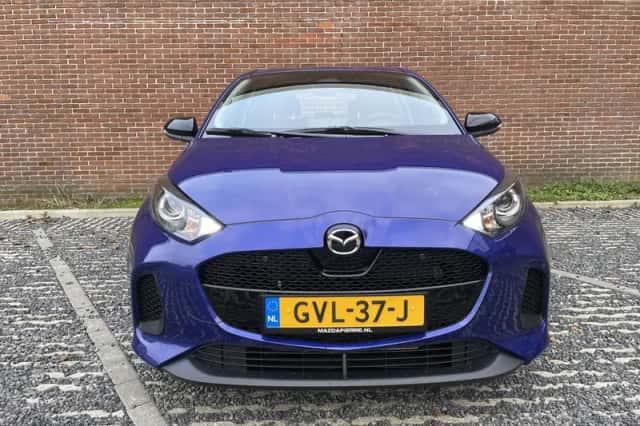 Mazda 2 Hybrid (2024) thumbnail 5