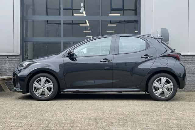 Mazda 2 Hybrid (2025) thumbnail 2