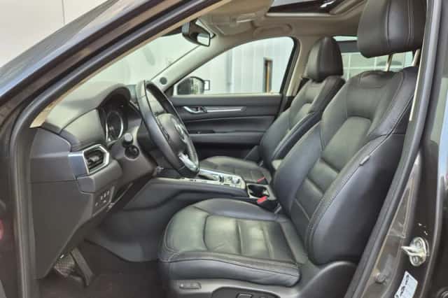 Mazda CX-5 (2018) thumbnail 5
