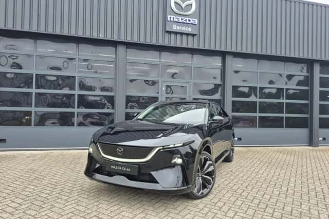 Mazda CX-6e (2026) thumbnail 2