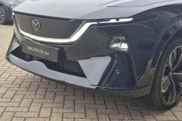 Mazda CX-6e (2026) thumbnail 6
