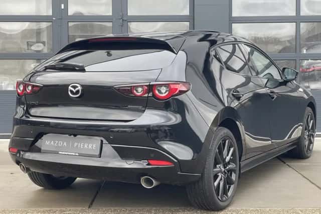 Mazda 3 (2024) thumbnail 5