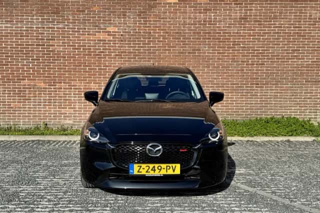 Mazda 2 (2024) thumbnail 5