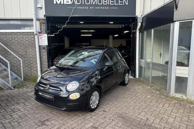 Fiat 500 (2018) thumbnail 1