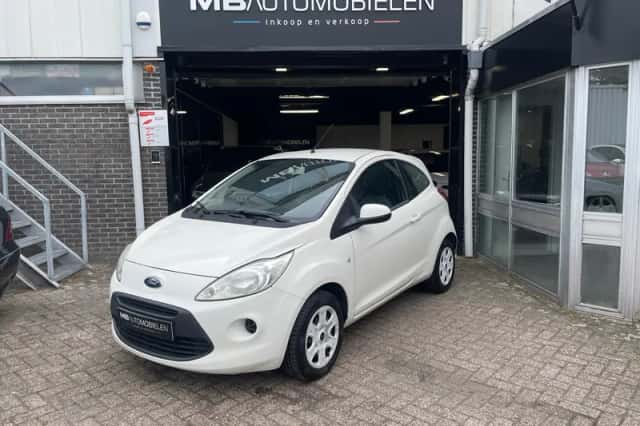 Ford Ka (2011) thumbnail 1