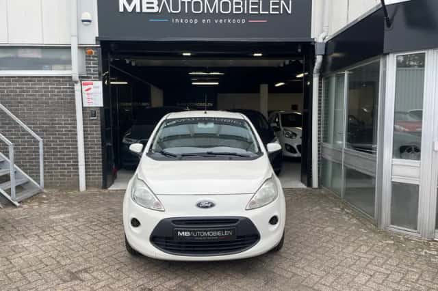 Ford Ka (2011) thumbnail 2