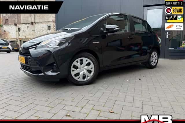 Toyota Yaris (2020) thumbnail 1