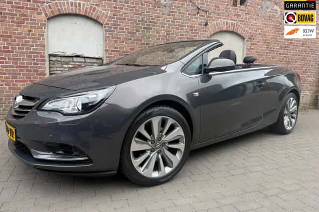 Opel Cascada (2015) thumbnail 2