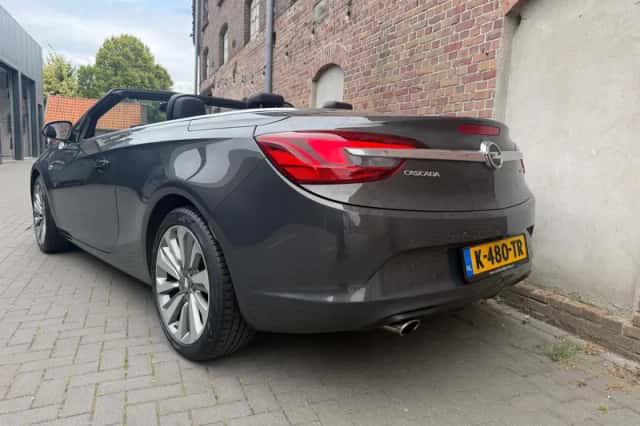 Opel Cascada (2015) thumbnail 4