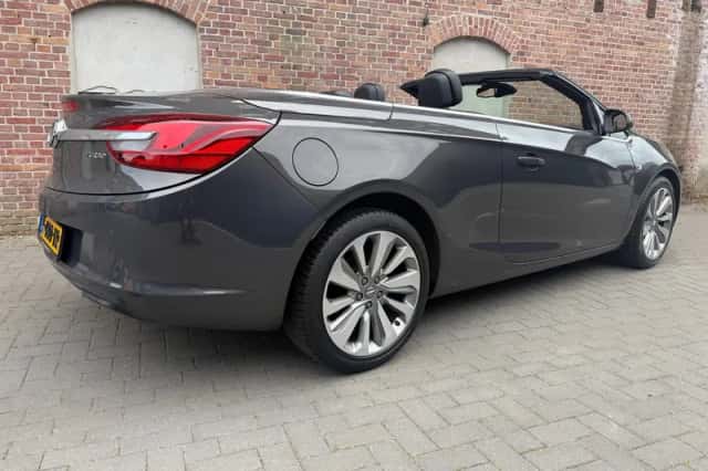 Opel Cascada (2015) thumbnail 6
