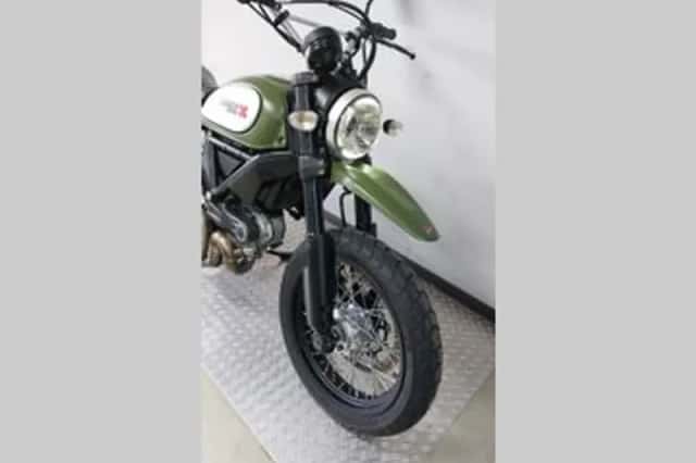 DUCATI SCRAMBLER (2015) thumbnail 2